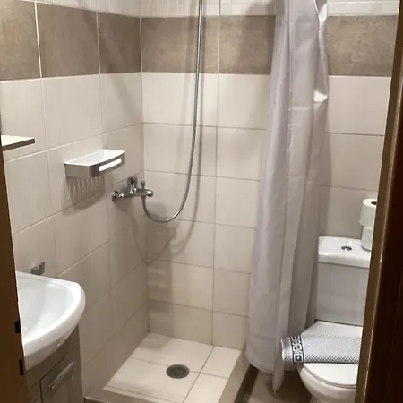 Panos House Appartamento Nea Iraklia