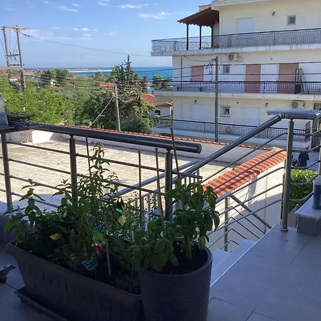 Panos House Appartamento Nea Iraklia